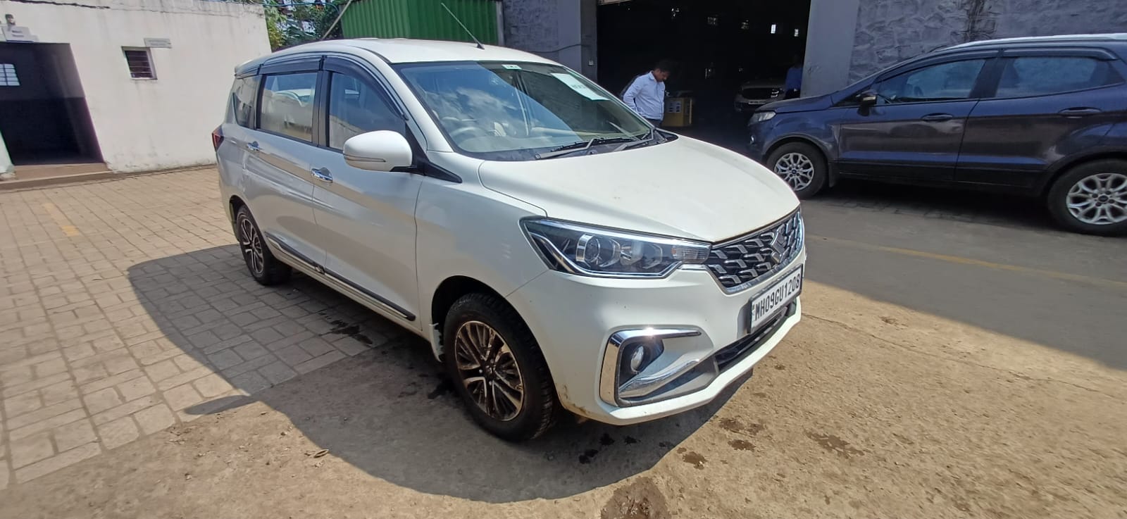 Maruti Suzuki Ertiga Zxi Plus